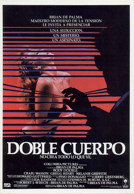 Doble cuerpo : Cartel