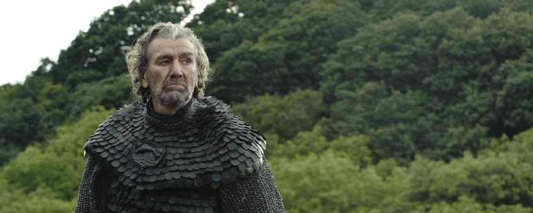 ¿Cuánto mide Clive Russell? 061442