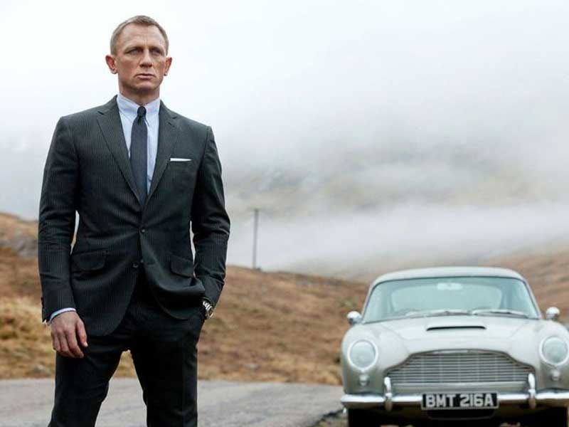 Cuanto Dura La Pelicula De James Bond