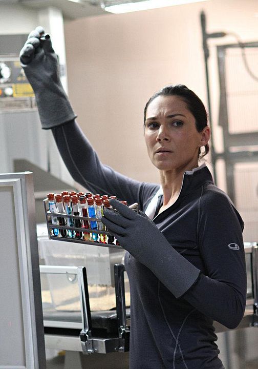 Helix : Foto Kyra Zagorsky