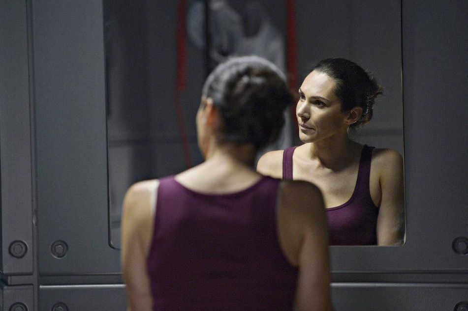 Helix : Foto Kyra Zagorsky