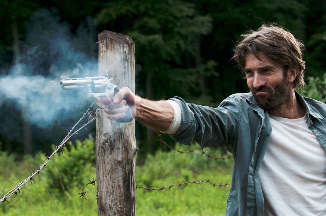 Open Grave : Foto Sharlto Copley