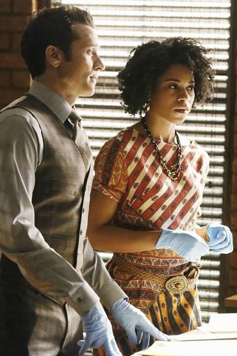 Castle : Foto Seamus Dever, Kelly McCreary