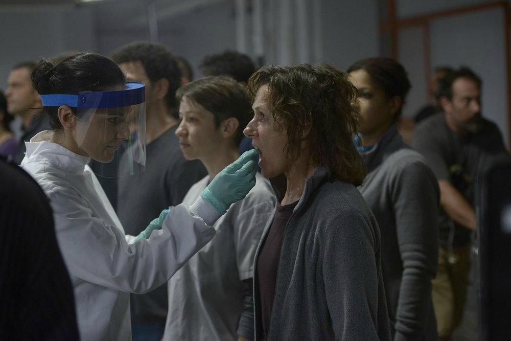 Helix : Foto Kyra Zagorsky