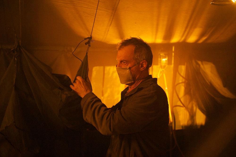 Revolution (2012) : Foto Stephen Collins