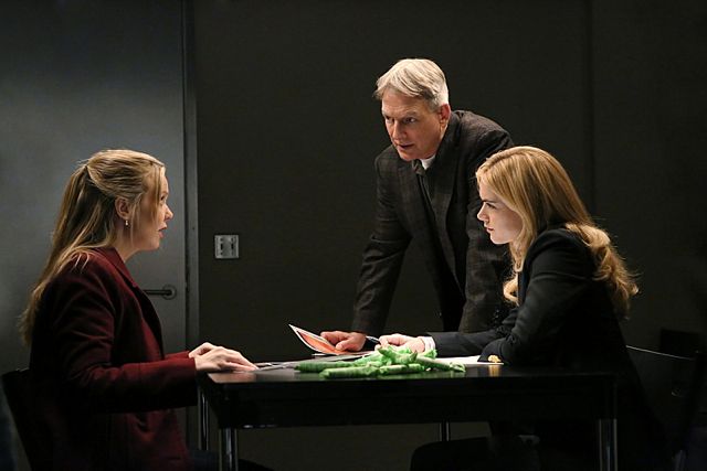 NAVY: Investigación criminal : Foto Mark Harmon, Emily Wickersham