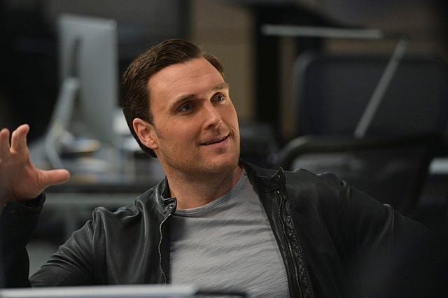 El Mentalista : Foto Owain Yeoman