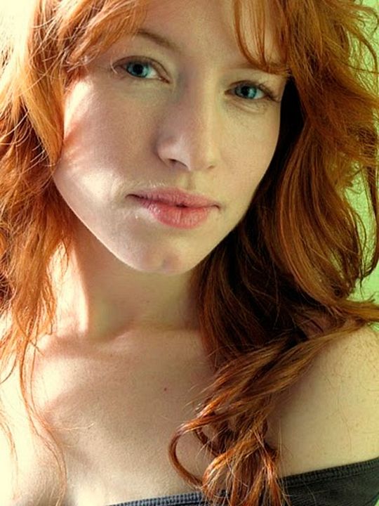 Cartel Maria Thayer