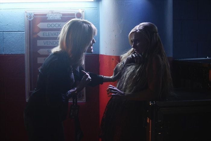 Nashville : Foto Clare Bowen, Dana Wheeler-Nicholson