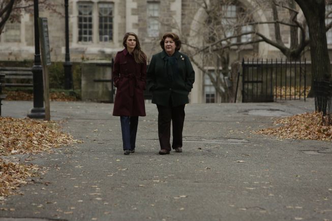 The Americans (2013) : Foto Keri Russell, Margo Martindale