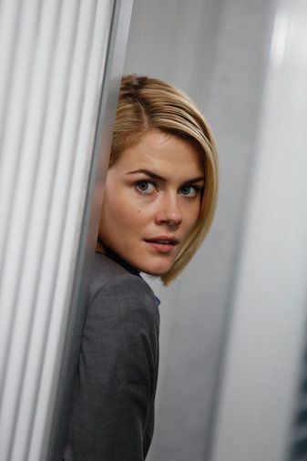 Crisis : Foto Rachael Taylor