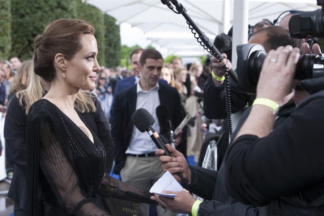 Maléfica : Couverture magazine Angelina Jolie