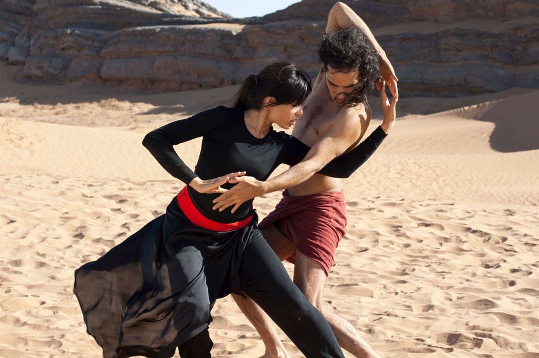 El bailarín del desierto : Foto Reece Ritchie, Freida Pinto
