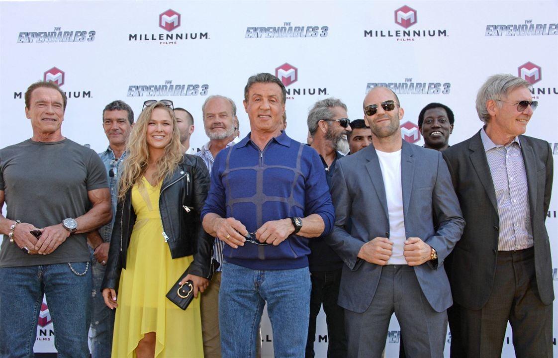 Los mercenarios 3 : Couverture magazine Arnold Schwarzenegger, Wesley Snipes, Mel Gibson, Jason Statham, Harrison Ford, Sylvester Stallone, Antonio Banderas, Ronda Rousey