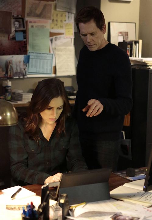 The Following : Foto Jessica Stroup, Kevin Bacon