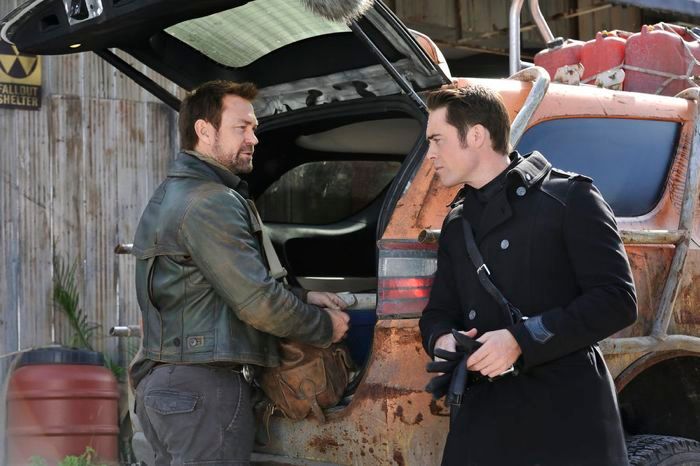 Defiance : Foto James Murray, Grant Bowler
