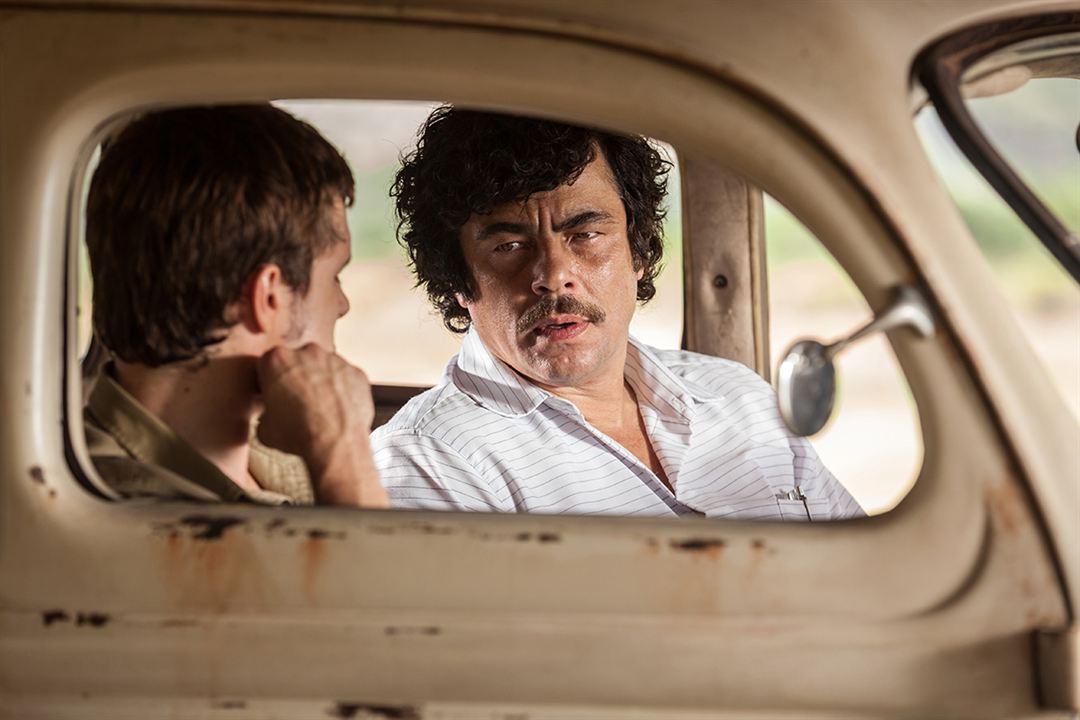 Escobar: Paraíso perdido : Foto Benicio Del Toro, Josh Hutcherson