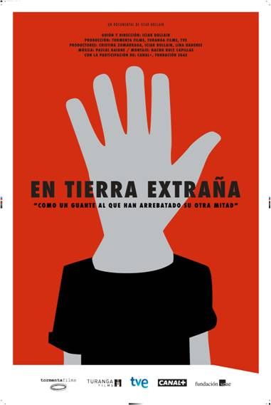 En Tierra Extraña : Cartel