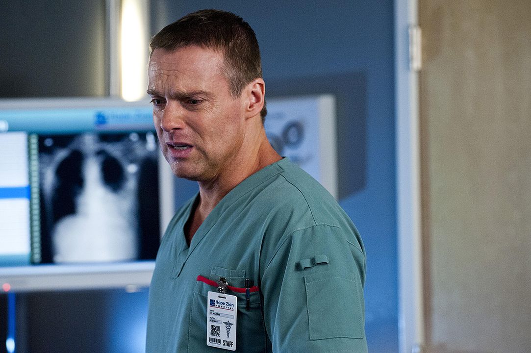 Saving Hope : Foto Michael Shanks (I)