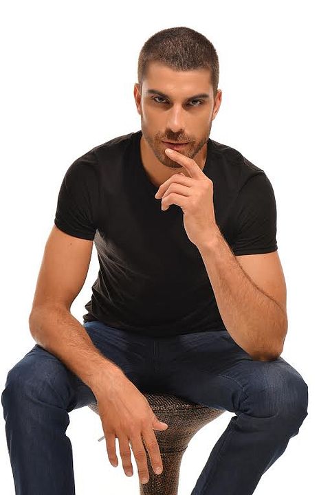 Couverture magazine Armağan Oğuz