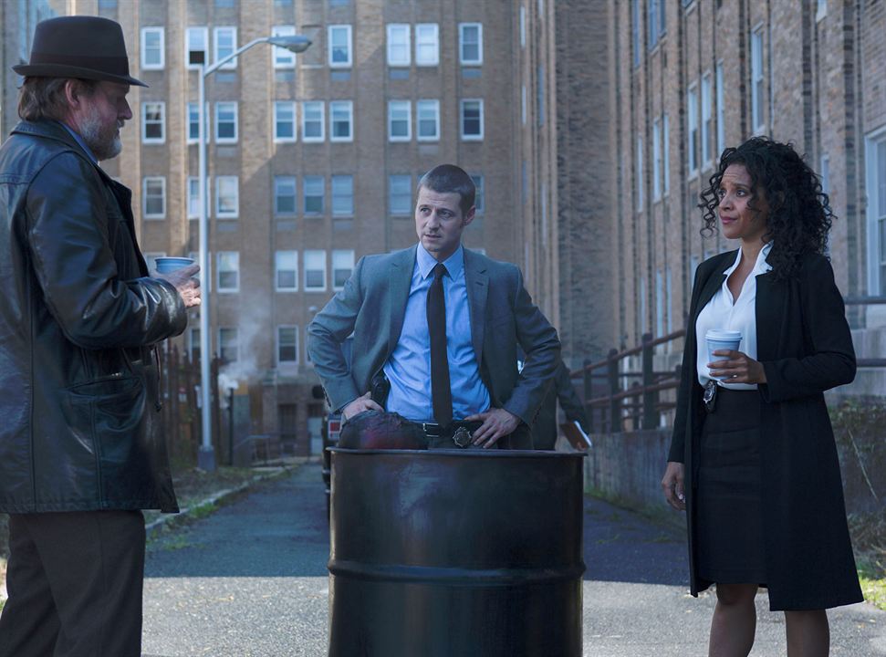 Gotham (2014) : Foto Zabryna Guevara, Donal Logue, Ben McKenzie