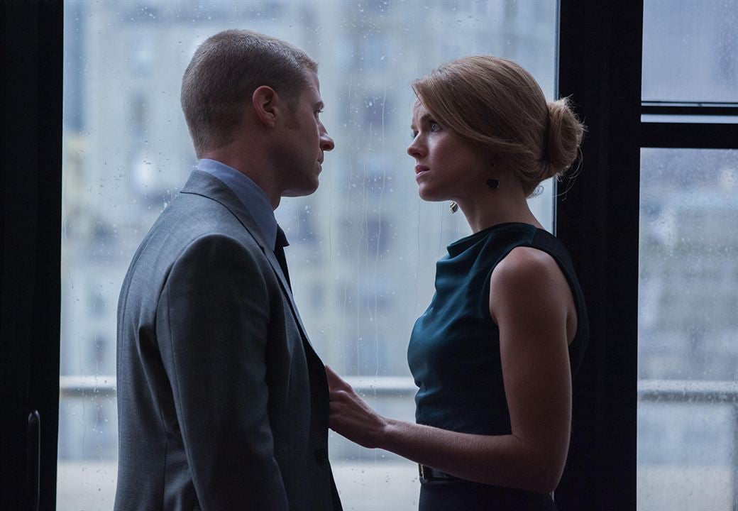 Gotham (2014) : Foto Erin Richards, Ben McKenzie