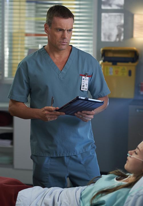 Saving Hope : Foto Michael Shanks (I)