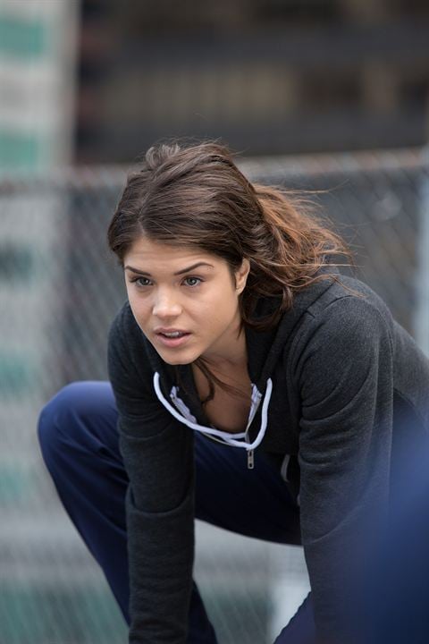 Tracers : Foto Marie Avgeropoulos