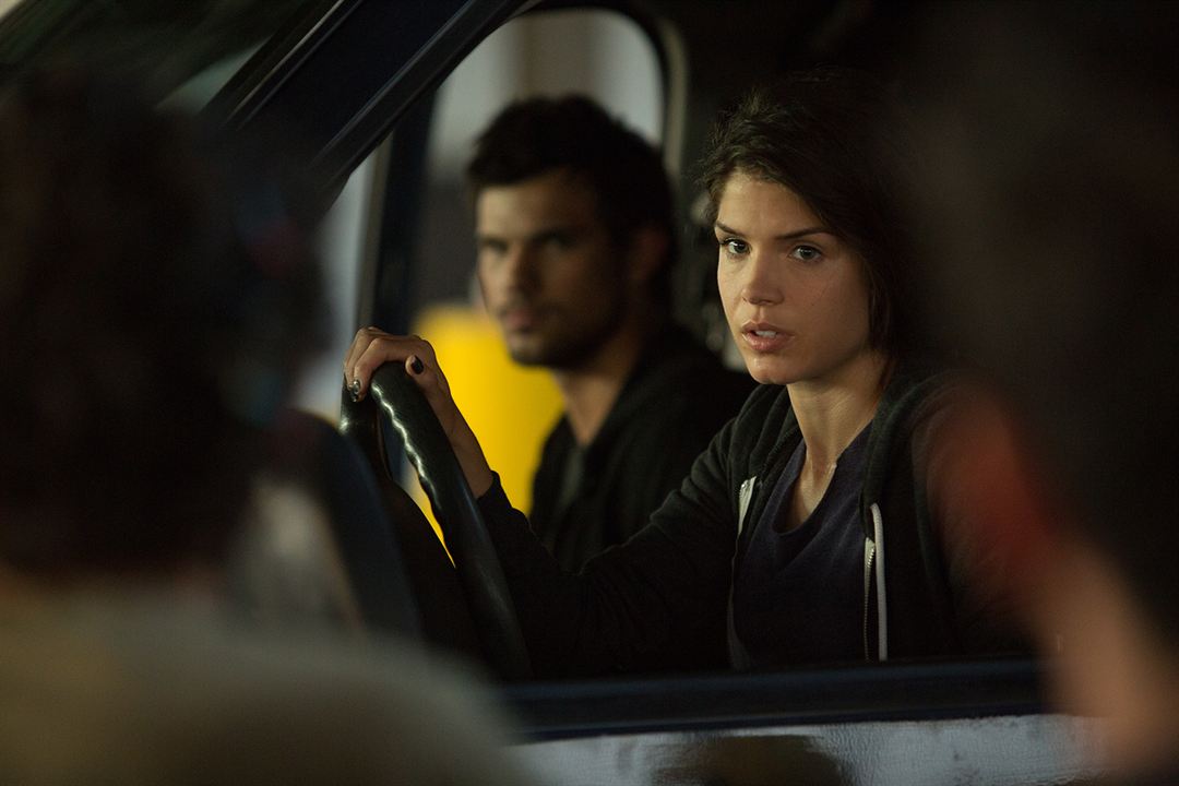 Tracers : Foto Taylor Lautner, Marie Avgeropoulos