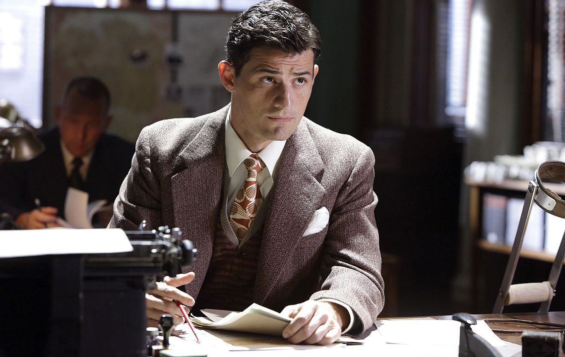 Marvel Agente Carter : Foto Enver Gjokaj