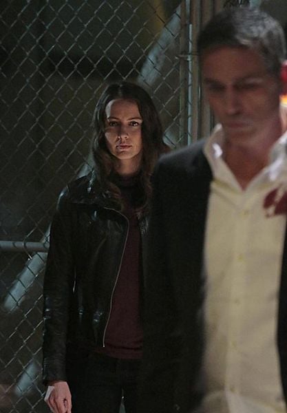 Vigilados: Person of Interest : Foto Jim Caviezel, Amy Acker