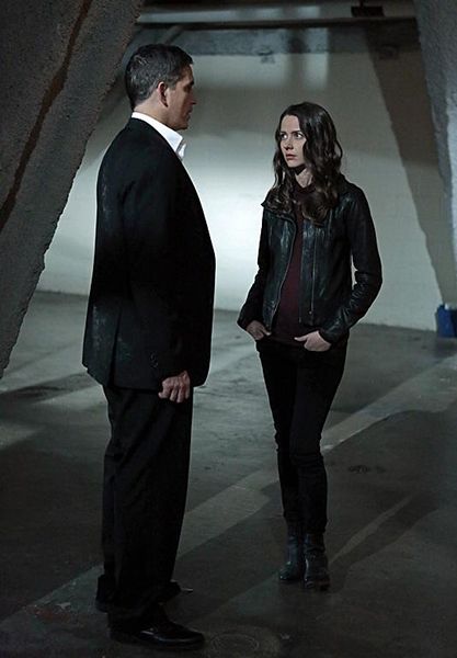 Vigilados: Person of Interest : Foto Jim Caviezel, Amy Acker