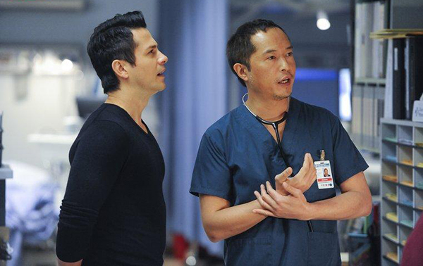 Turno de noche : Foto Freddy Rodriguez, Ken Leung