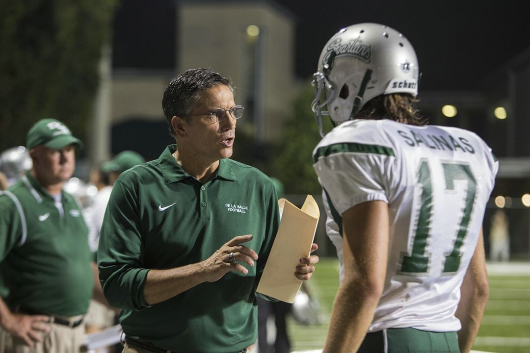 When The Game Stands Tall : Foto Jim Caviezel