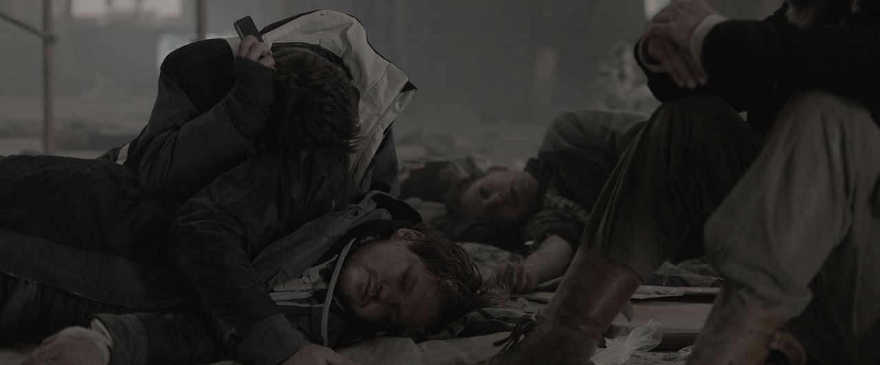 Under Electric Clouds : Foto