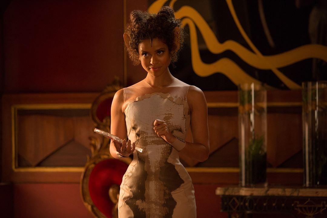 El destino de Júpiter : Foto Gugu Mbatha-Raw