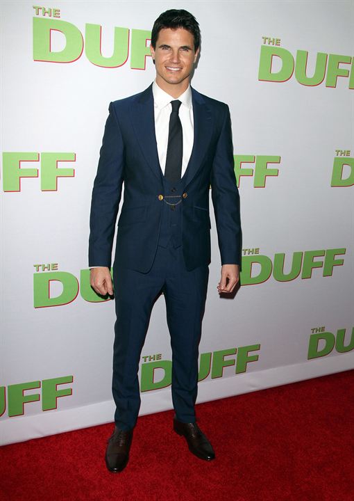 The DUFF : Couverture magazine Robbie Amell