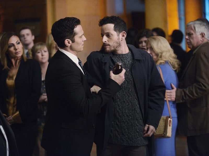 Castle : Foto Michael Blum, Seamus Dever