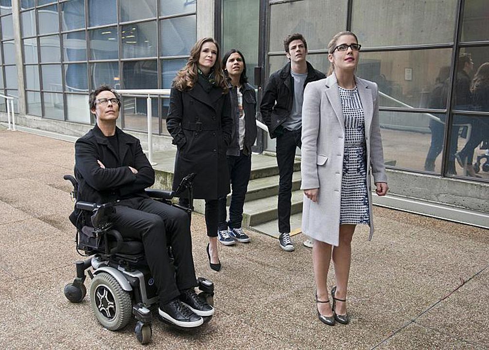 The Flash : Foto Danielle Panabaker, Emily Bett Rickards, Carlos Valdes, Grant Gustin, Tom Cavanagh