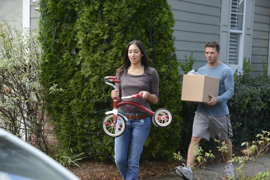 Secrets And Lies (US) : Foto Meaghan Rath, Ryan Phillippe