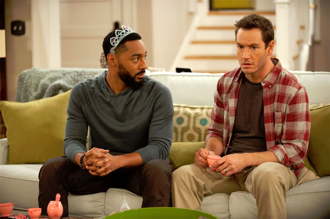 Truth Be Told (2015) : Foto Mark-Paul Gosselaar, Tone Bell