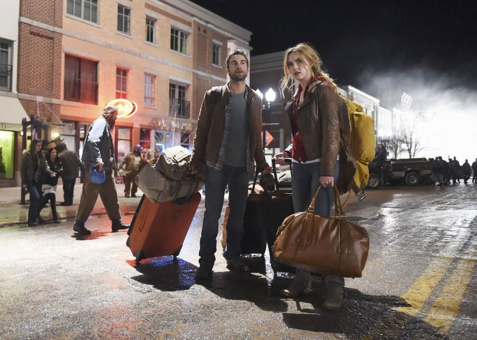 Blood and Oil : Foto Chace Crawford, Rebecca Rittenhouse