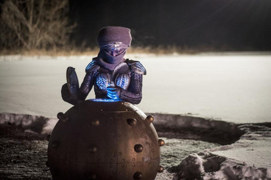 Defiance : Foto Nichole Galicia