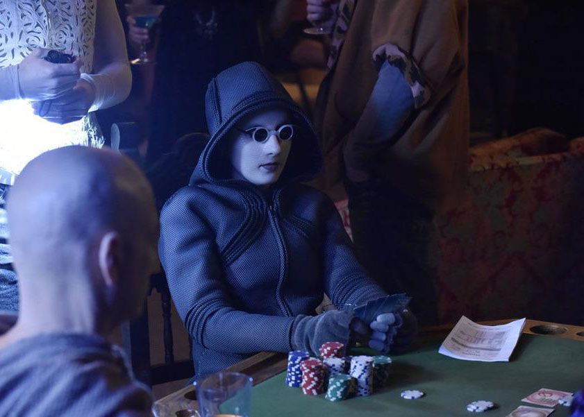 Defiance : Foto Trenna Keating