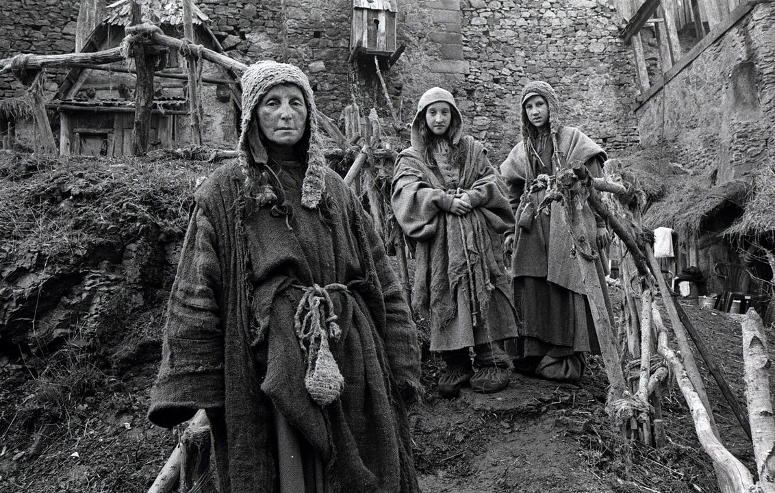 Qué difícil es ser un Dios : Foto