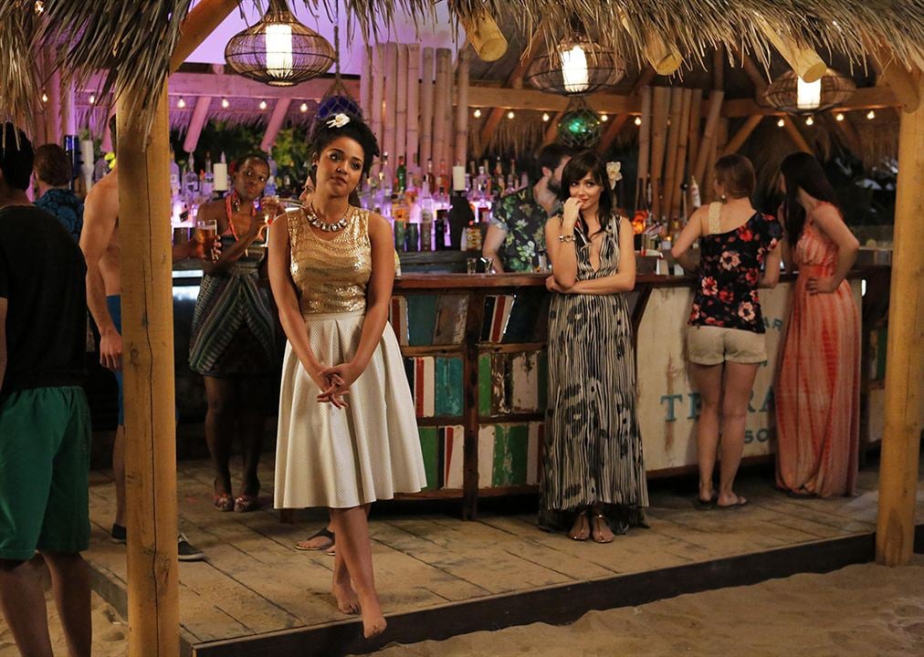 Chasing Life : Foto Italia Ricci, Aisha Dee