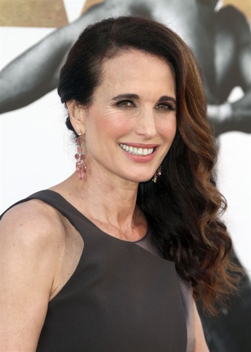Magic Mike XXL : Couverture magazine Andie MacDowell