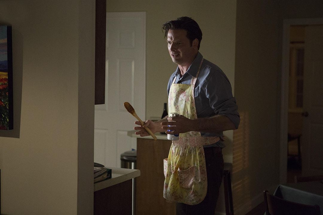 Rectify : Foto Aden Young