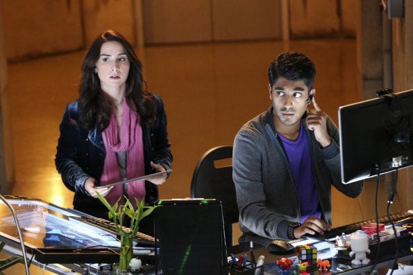 Stitchers : Foto Allison Scagliotti, Ritesh Rajan