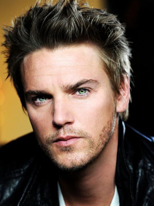 Cartel Riley Smith